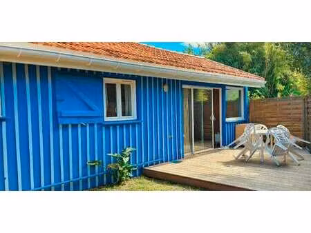 location maison à arès (33740) : à louer / 34m² arès