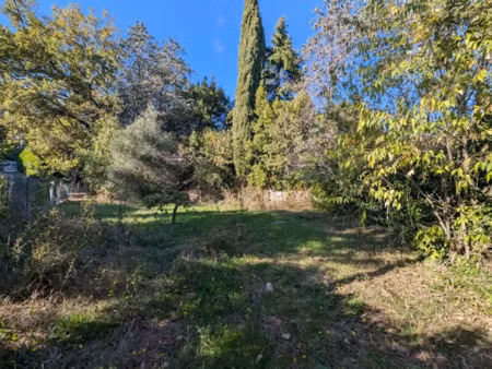 vente terrain 1075 m² à peymeinade (06530)  230 000 €