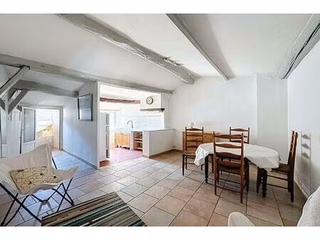 immeuble apt 4 lots 136 m²