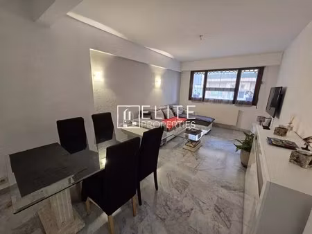 appartement 2 pièces de 45 m² + véranda et cave – mandelieu-la-napoule