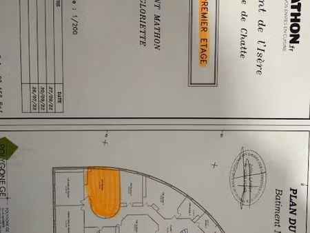 location locaux professionnels à chatte (38160)  579 €