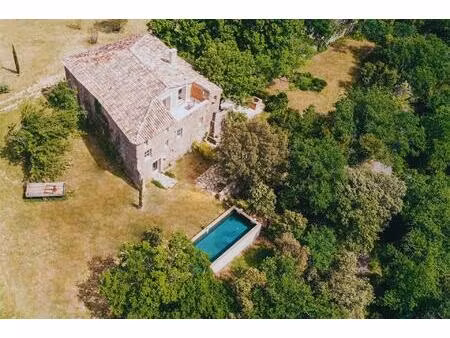 mas authentique entièrement rénové  à 10 minutes d'uzes