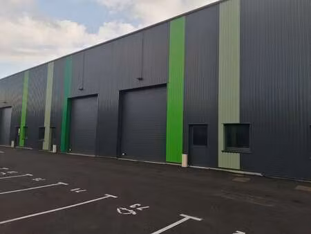 location bureaux et commerces à quimper (29000) : à louer / 137m² quimper
