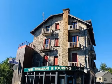 vente immeuble 15 pièces 389 m² à val-d'aigoual (30570)  210 000 €