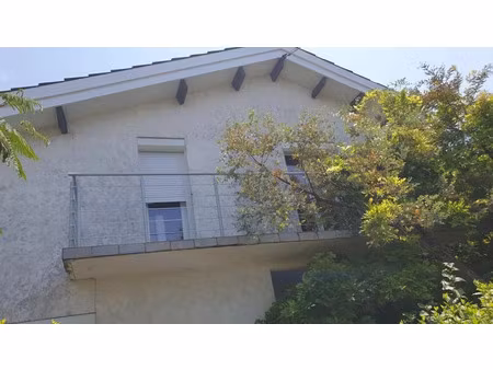 location meublée chambre 1 pièce 10 m² à bassens (33530)  380 €