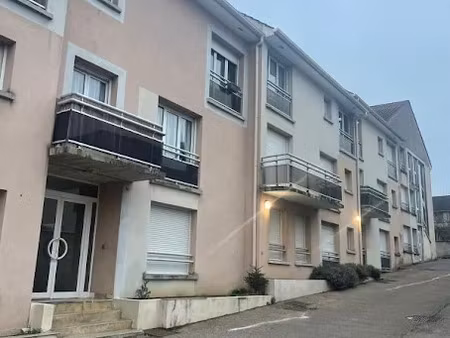 location appartement 1 pièce 26 m² à emerainville (77184)  625 €
