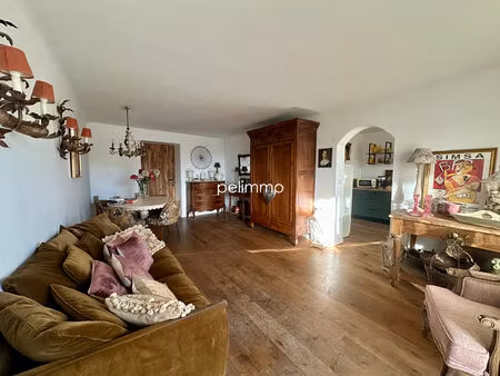 grand appartement t2-3 rdc avec terrasse sud