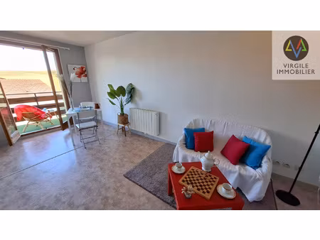 appartement lumineux avec balcon  garage et cave aux hôpitau