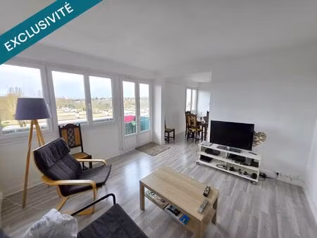 appartement 5 pièces  3 ch  82 m² avec balcon