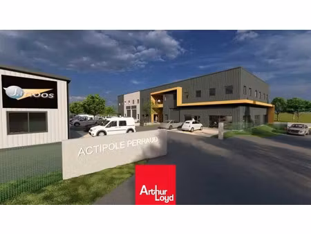 locaux d'activité avec showroom et bureaux à vendre à saint forgeux proche tarare