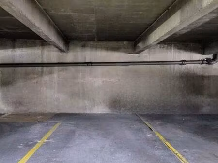 parking rue renon / rue massue à vincennes