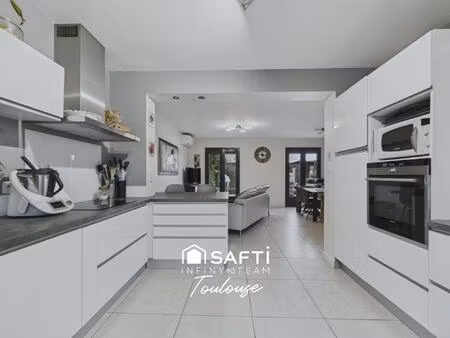 maison familiale avec 4 chambres proche centre ville au calme