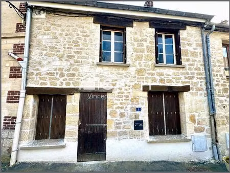 maison de ville à rénover avec un beau potentiel
