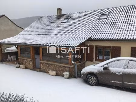 belle maison familiale lumineuse avec 5 chambres  terrain de 804 m² proche de sombernon.