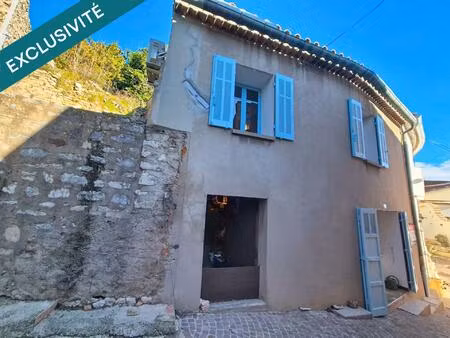 maison de village avec jardin et fort potentiel