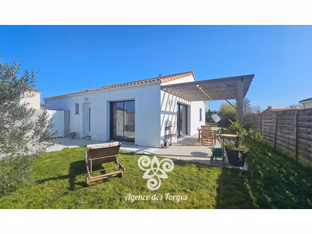 maison 3 chambres / 80m² / vallet