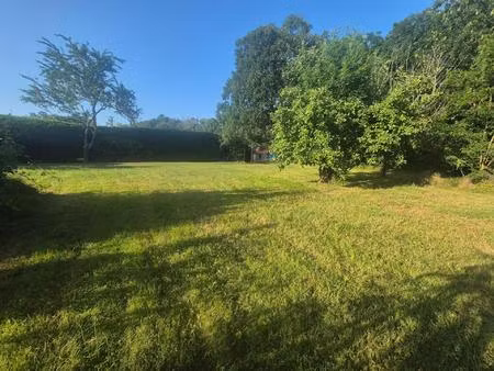 terrain constructible 1200m2