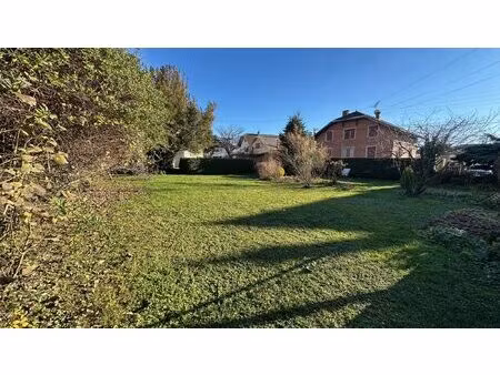 terrain constructible de 443m²