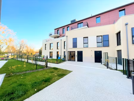 appartement f2 centre-ville andrésy - coup de coeur