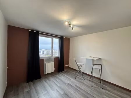 location appartement 1 pièce 18 m² à caen (14000)