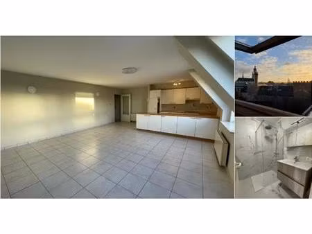 appartement à louer à vanden eeckhoudtstraat 11 hal (rbv02811)