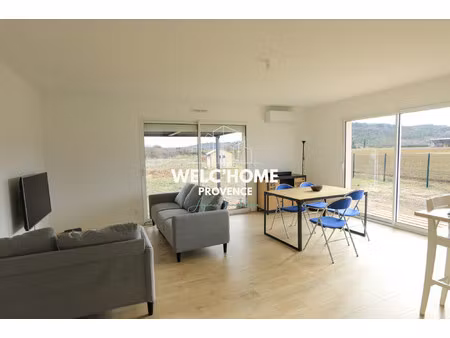 maison moderne et calme