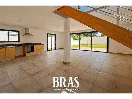 location maison à vertou (44120) : à louer / 115m² vertou