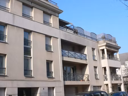 location appartement 2 pièces 44 m² à noisy-le-grand (93160)  871 €