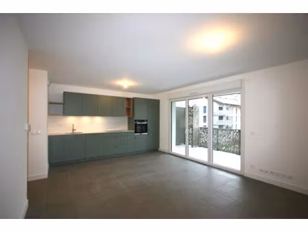 location appartement 3 pièces 65.16 m² à la balme-de-sillingy (74330)  1 330 €