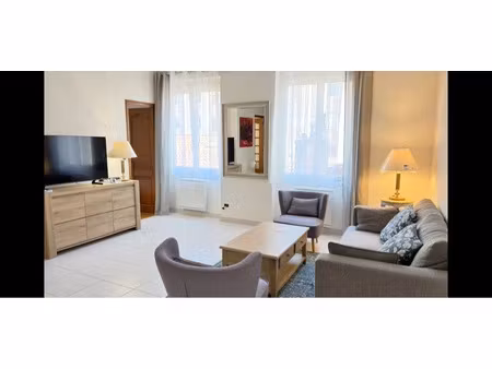 location meublée appartement 2 pièces 48 m² à lyon 6ème (69006)  1 190 €