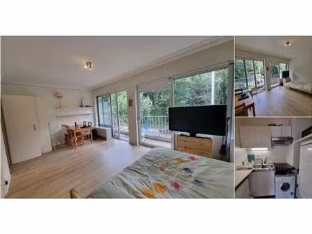 studio à louer avec terrasse   uccle (vbd72606)