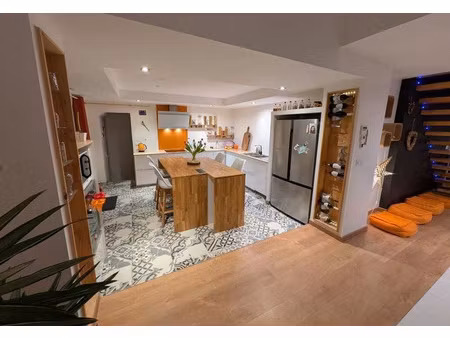 location maison 4 pièces à laruscade (33620)  1 500 €