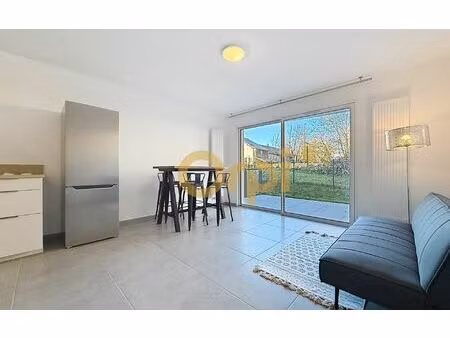 appartement valleiry 42.3 m² t-2 à vendre  255 000 €