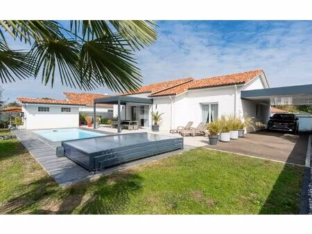 maison saint-pierre-du-mont m² t-5 à vendre  435 000 €