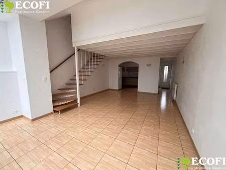 vente maison à cholet (49300) : à vendre / 68m² cholet