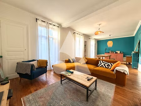 a vendre uniquement chez sixieme avenue aix les bains