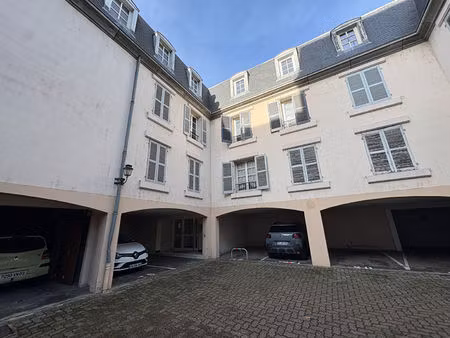 t2 moulins- 42.66 m2