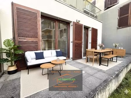 pacé  appartement t3 de 62.5 m2 en rez-de-jardin avec grande te