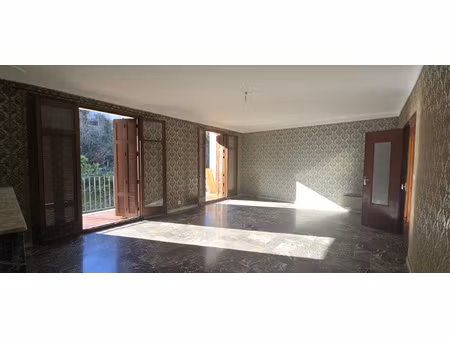 appartement 3 chambres   2 balcons sartene