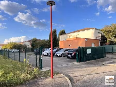 appartement de type 3 avec parking et balcon
