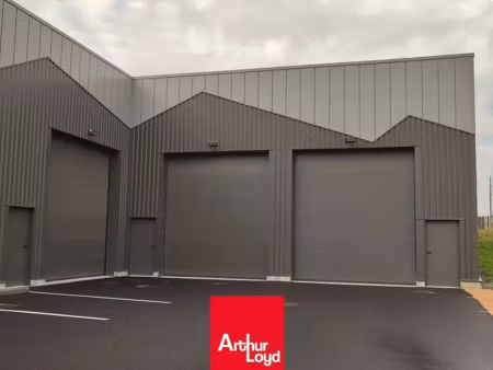 locaux d'activite a vendre / saint-etienne -la-varenne