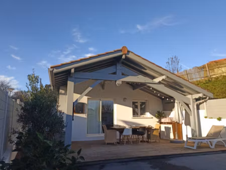 a vendre exclusivité anglet centre maison récente plain pied