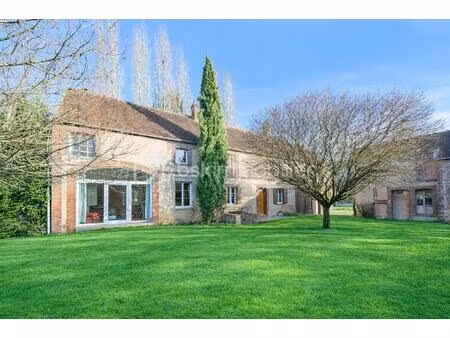 maison de 159 m² à les bordes