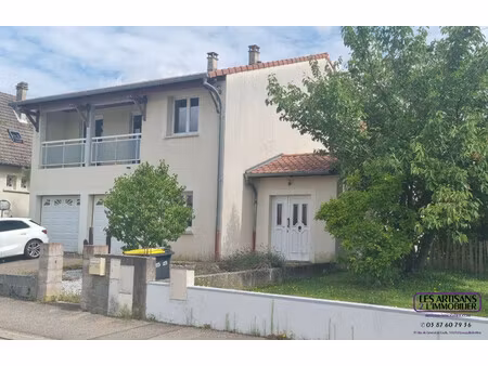 peltre : maison f8  année 2004  gges  jardin.