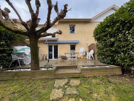 appartement duplex avec jardin (26)