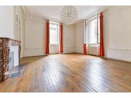 vente appartement 4 pièces à nantes (44000) : à vendre 4 pièces / 104m² nantes