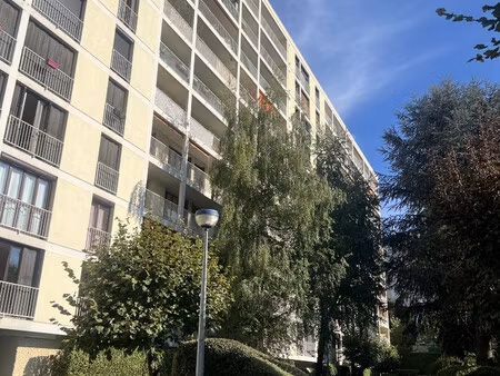 saint-etienne/bellevue dans copropriété de standing appartemen