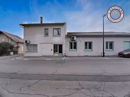 location locaux professionnels 4 pièces 115 m² à gimont (32200)  667 €