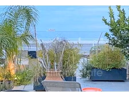 maison jumelée bord de mer exceptionnel à cannes face aux il