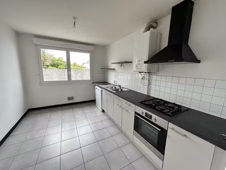 a louer brest kerinou/bellevue t4 1er étage 3 chambres